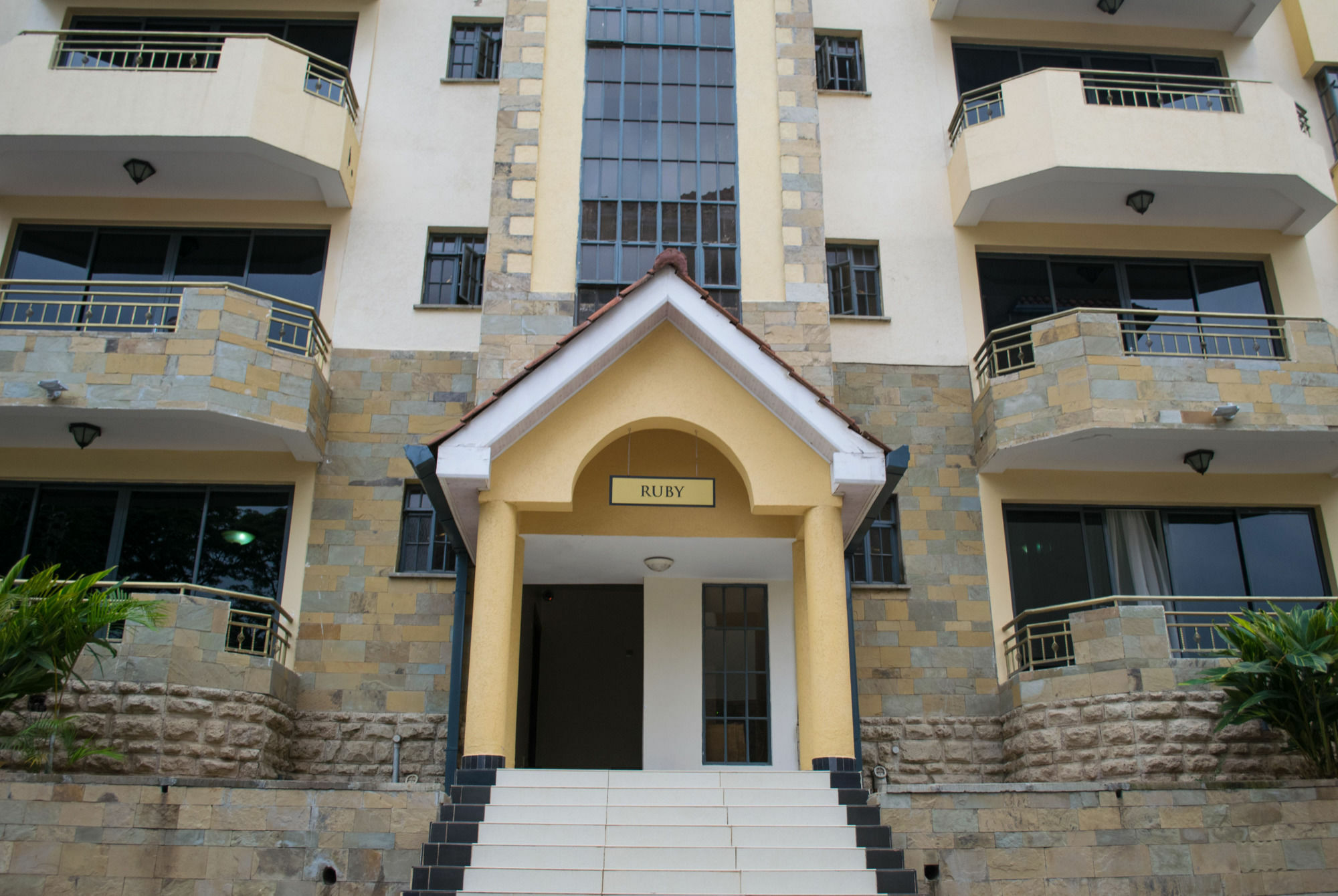 Gramo Suites Nairobi Exterior photo